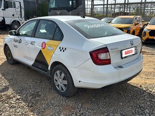 2019 Skoda Rapid I Рестайлинг, белый, 672000 рублей, вид 3
