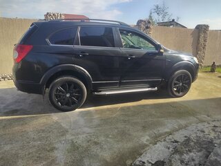 2011 Chevrolet Captiva I, чёрный, 900000 рублей, вид 2