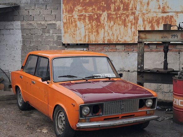 1985 Lada (ВАЗ) 2106 4-speed, оранжевый, 180000 рублей - вид 1