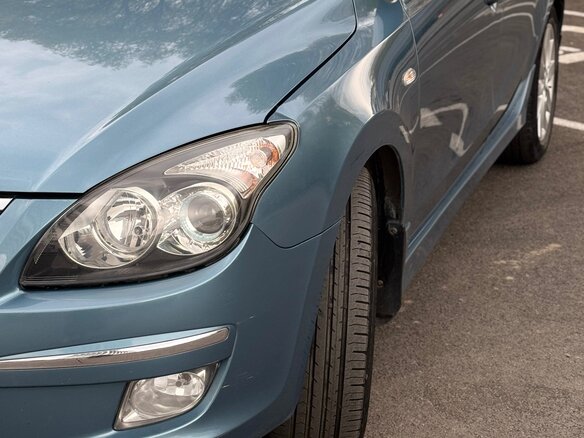 2010 Hyundai i30 I Рестайлинг, серый, 700000 рублей - вид 2