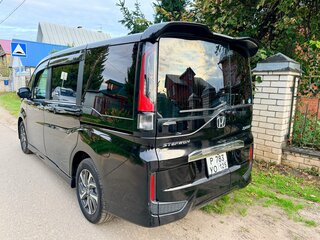 2016 Honda Stepwgn Spada V, чёрный, 1690000 рублей, вид 3