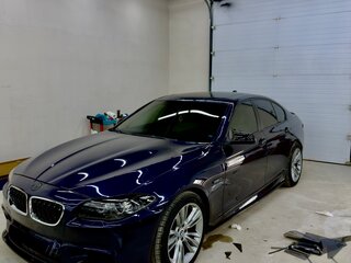 2011 BMW 5 серии 523i VI (F10/F11/F07), синий, 1600000 рублей, вид 4