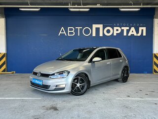 Volkswagen Golf VII