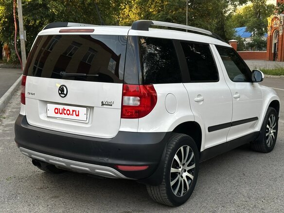 2013 Skoda Yeti I, белый - вид 3