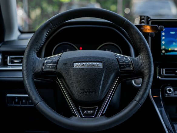 2023 Haval M6 II, белый - вид 5