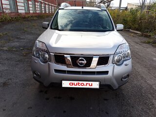 2013 Nissan X-Trail II Рестайлинг, серебристый, 1680000 рублей, вид 2