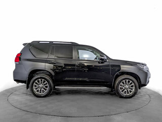 2020 Toyota Land Cruiser Prado 150 Series Рестайлинг 2, чёрный, 4770000 рублей, вид 4