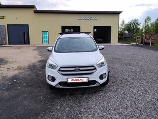 2019 Ford Kuga II Рестайлинг, белый, 1900000 рублей, вид 2