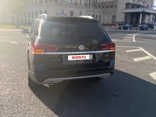 2018 Volkswagen Teramont I, чёрный, 3000000 рублей, вид 4