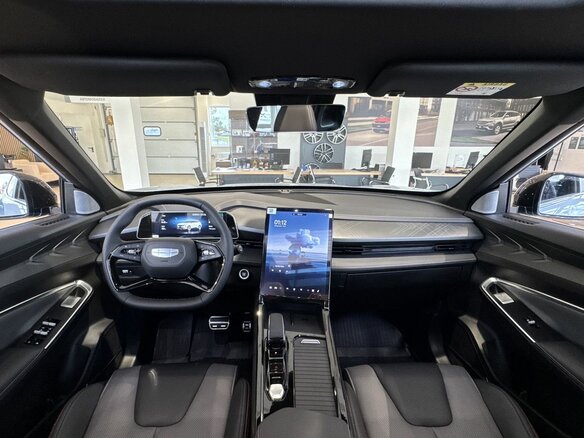 2026 Geely Cityray, голубой, 3351143 рублей - вид 17