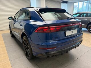 2025 Audi Q8 45 TDI I (4M) Рестайлинг, синий, 16990000 рублей, вид 3