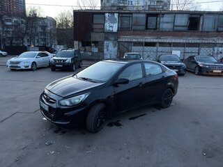 2014 Hyundai Solaris I, чёрный, 310000 рублей, вид 1
