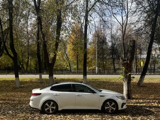 2018 Kia Optima IV Рестайлинг, белый, 2250000 рублей, вид 1