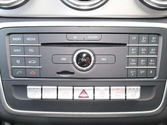 2016 Mercedes-Benz CLA 180 I (C117, X117) Рестайлинг, белый, 1520000 рублей - вид 14