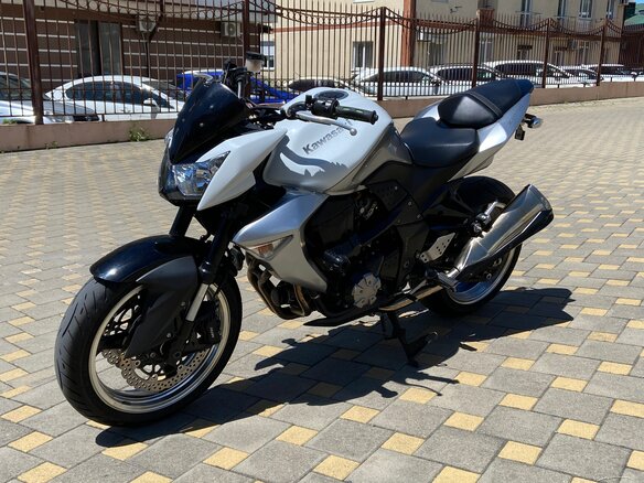 2009 Kawasaki Z 1000, серебристый, 715000 рублей - вид 19