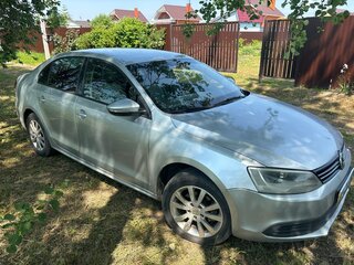 2014 Volkswagen Jetta VI Рестайлинг, серый, 750000 рублей, вид 3