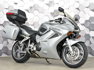 Honda VFR 800