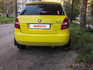 2010 Skoda Fabia II, жёлтый, 300000 рублей, вид 3