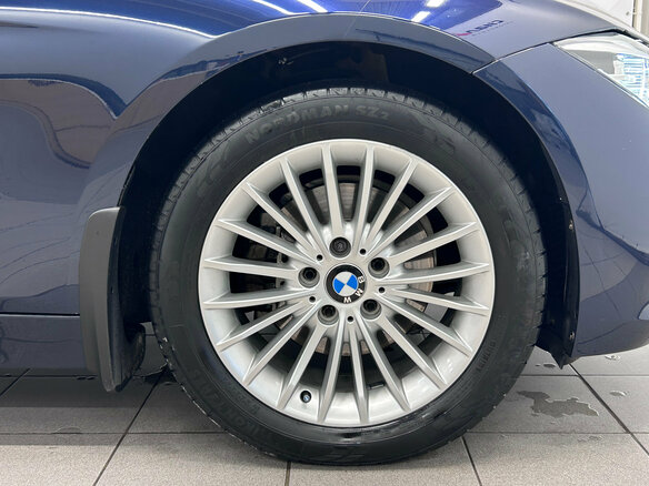 2017 BMW 3 серии 318i VI (F3x) Рестайлинг, синий, 1559000 рублей - вид 26