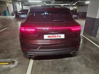 2018 Porsche Cayenne III, коричневый, 5250000 рублей, вид 1