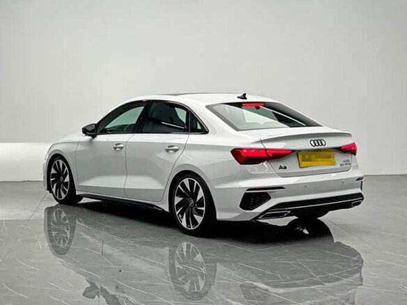 2022 Audi A3 35 TFSI Long IV (8Y), белый, 1690000 рублей - вид 6