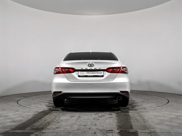 2019 Toyota Camry VIII (XV70), белый - вид 5