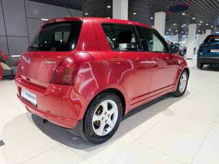 2007 Suzuki Swift III, красный, 378000 рублей, вид 3