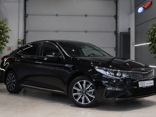 2019 Kia Optima IV Рестайлинг, чёрный, 2045000 рублей, вид 1