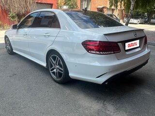 2014 Mercedes-Benz E-Класс 200 IV (W212, S212, C207) Рестайлинг, белый, 2190000 рублей, вид 4