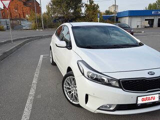 2017 Kia Cerato III Рестайлинг (Classic), серый, 1590000 рублей, вид 4