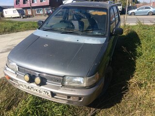 1993 Mitsubishi Chariot II, серый, 140000 рублей, вид 2