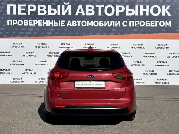 2018 Kia Ceed II Рестайлинг, красный, 1125000 рублей - вид 6