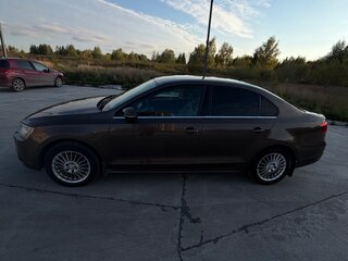 2012 Volkswagen Jetta VI, коричневый, 950000 рублей, вид 4