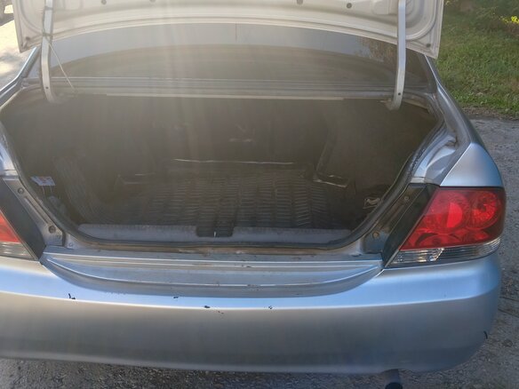 2003 Mitsubishi Lancer IX, серебристый, 205000 рублей - вид 9
