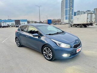 2013 Kia Ceed II, синий, 890000 рублей, вид 3