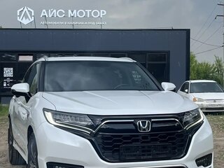 2022 Honda UR-V I Рестайлинг, белый, 4440000 рублей, вид 3