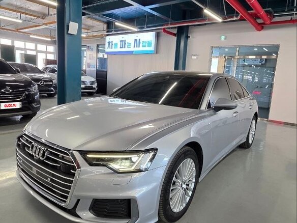2019 Audi A6 45 TFSI V (C8), серебристый, 4650000 рублей