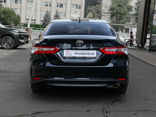 2020 Toyota Camry VIII (XV70), чёрный, 2400000 рублей, вид 5