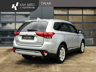 2019 Mitsubishi Outlander III Рестайлинг 3, серебристый, 1979800 рублей, вид 3