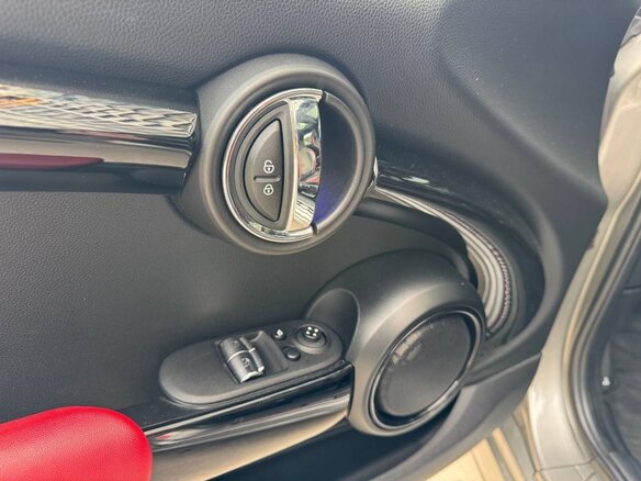 2017 Mini Hatch JCW III (F55/F56), серебристый, 2250000 рублей - вид 21