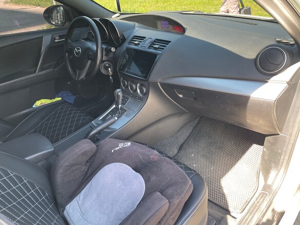 2011 Mazda 3 II (BL), белый, 900000 рублей - вид 4