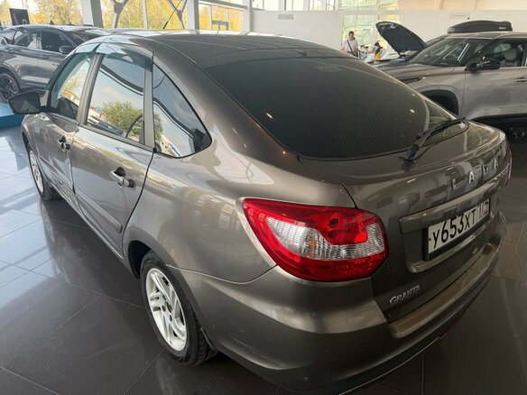 2018 Lada (ВАЗ) Granta I Рестайлинг, коричневый, 499000 рублей - вид 6