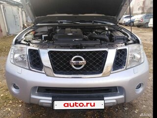 2011 Nissan Pathfinder III Рестайлинг, серебристый, 1900000 рублей, вид 2