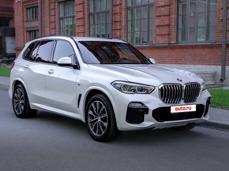2020 BMW X5 30d IV (G05/G18), белый, 7699000 рублей, вид 3