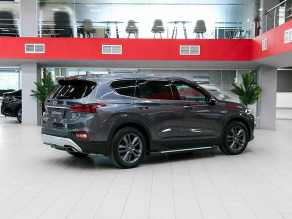 2018 Hyundai Santa Fe IV, серый, 2650000 рублей - вид 1