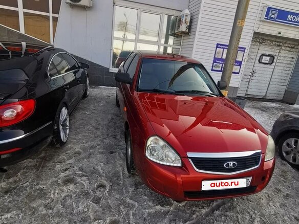 2017 Lada (ВАЗ) Priora I Рестайлинг, красный, 620000 рублей - вид 2
