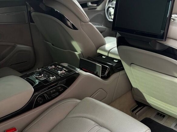 2013 Audi A8 Long III (D4), синий, 2300000 рублей - вид 23