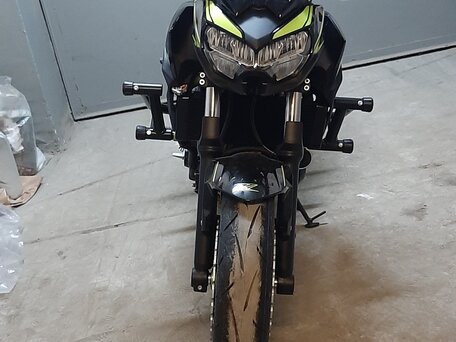 2021 Kawasaki Z 650, чёрный, 1000000 рублей, вид 1