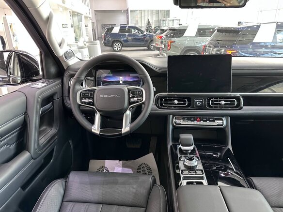 2025 BAIC BJ60, чёрный - вид 4