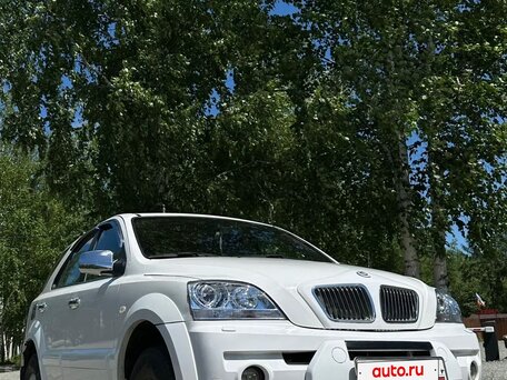 2003 Kia Sorento 4-speed I, белый, 650000 рублей, вид 2
